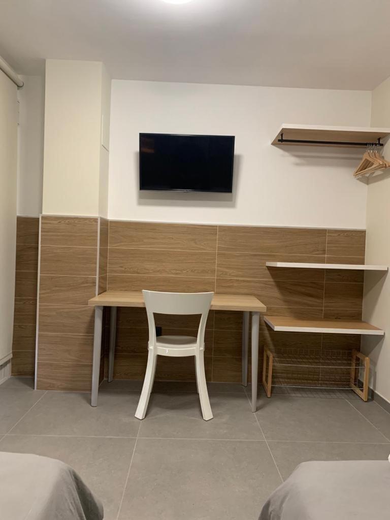 Hostal Acemar 마르베야 외부 사진